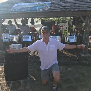 Meet your Posher, Travis